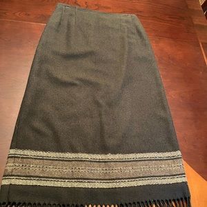 Fully Lined Fringe Back Zipper Back Split Skirt